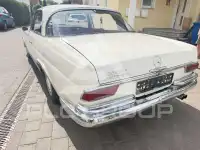 1966 Mercedes Benz 250