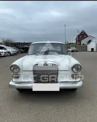 1967 Mercedes Benz 200
