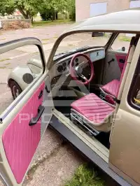 1968 Volkswagen BEETLE