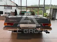 1970 Mercedes Benz SL 280
