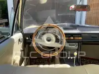 1971 Mercedes Benz 220