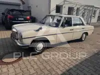 1971 Mercedes Benz 220