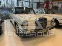 1971 Mercedes Benz 280