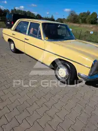 1973 Mercedes Benz 200
