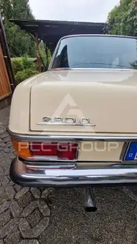 1973 Mercedes Benz 220