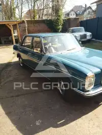 1975 Mercedes Benz 200