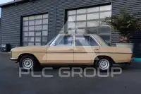 1975 Mercedes Benz 200