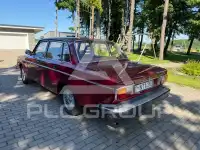 1975 Volvo 244