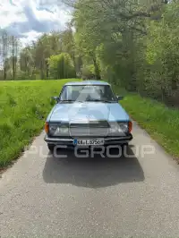 1981 Mercedes Benz 200