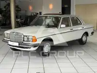 1981 Mercedes Benz 200