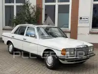 1981 Mercedes Benz 200