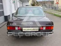 1981 Mercedes Benz 230