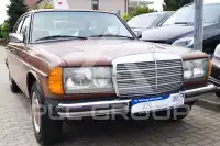 1982 Mercedes Benz 240