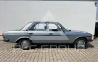 1982 Mercedes Benz 200