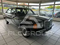 1982 Mercedes Benz 200