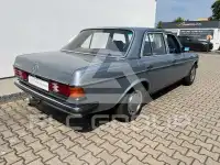 1982 Mercedes Benz 200