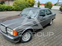 1982 Mercedes Benz 230