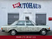 1982 Mercedes Benz 230