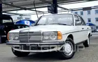 1982 Mercedes Benz E 200