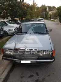1984 Mercedes Benz 200
