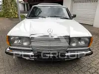 1985 Mercedes Benz 230