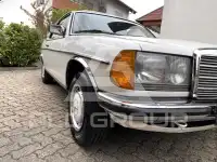 1985 Mercedes Benz 230