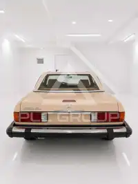 1985 Mercedes Benz SL 560