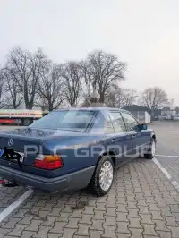 1986 Mercedes Benz 230