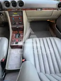 1986 Mercedes Benz SL 300