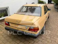 1986 Mercedes Benz E 260