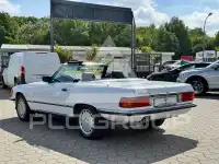 1986 Mercedes Benz SL 560