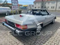 1986 Mercedes Benz SL 560