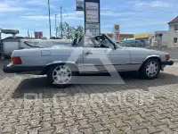 1986 Mercedes Benz SL 560