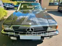 1986 Mercedes Benz SL 560