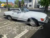 1986 Mercedes Benz SL 560