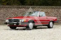 1986 Mercedes Benz SL 560