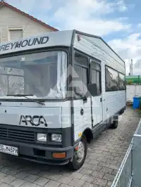 1986 Peugeot J5