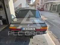 1987 BMW 520