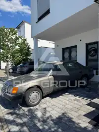 1987 Mercedes Benz E 230