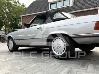 1987 Mercedes Benz SL 300