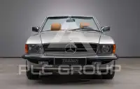 1987 Mercedes Benz SL 560