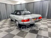 1987 Mercedes Benz SL 560