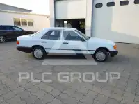 1988 Mercedes Benz 200