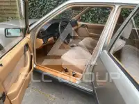 1988 Mercedes Benz 200