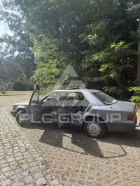 1988 Mercedes Benz E 230