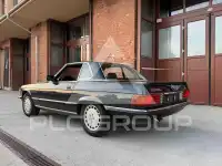 1988 Mercedes Benz SL 500