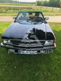 1988 Mercedes Benz SL 560
