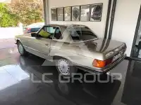 1988 Mercedes Benz SL 560