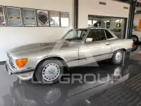 1988 Mercedes Benz SL 560