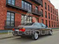1989 BMW 750